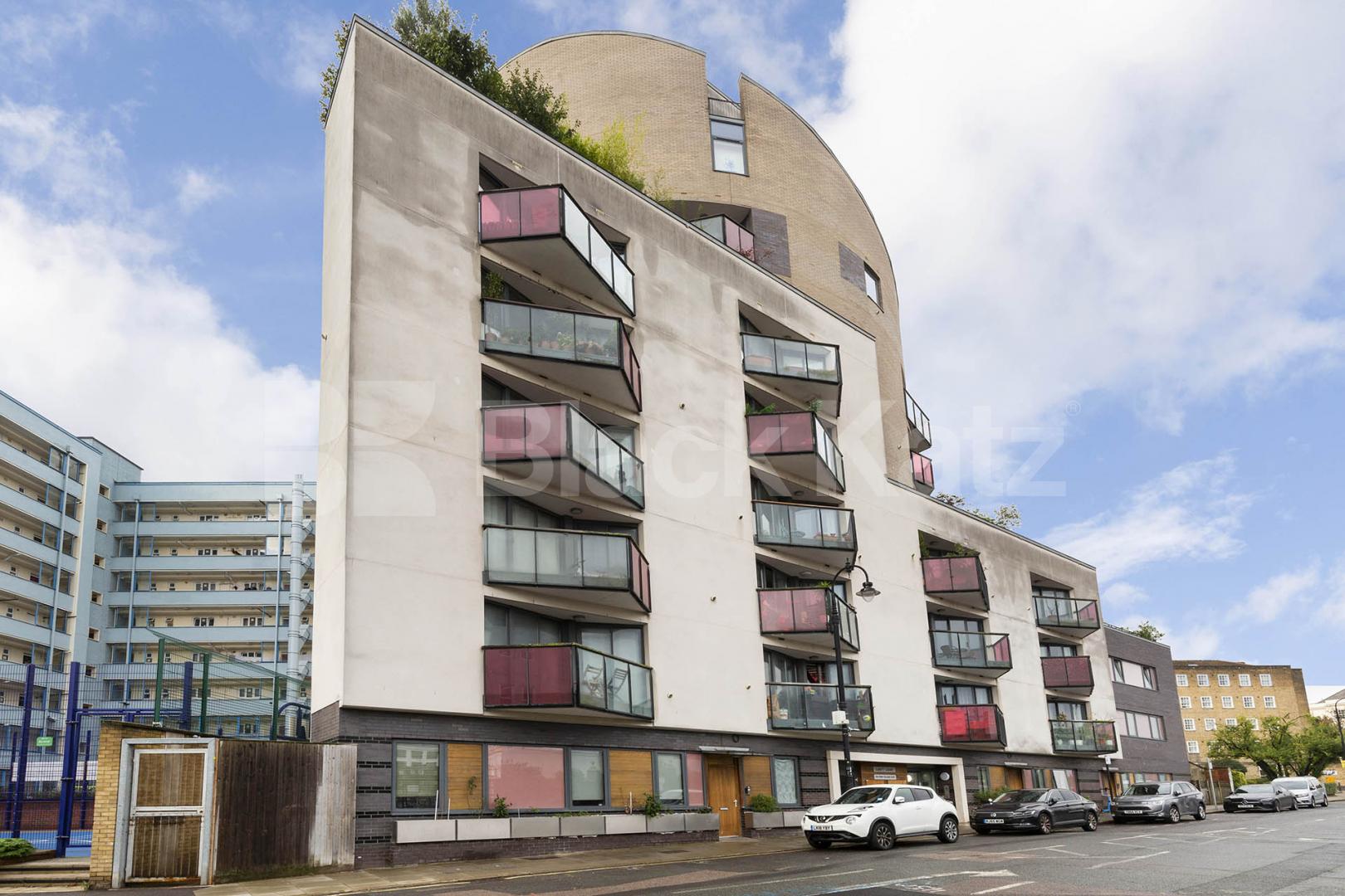 Stunning spacious 1 bed penthouse by Regents Park   Cubitt Court, Park Village East , Camden / Regents Park